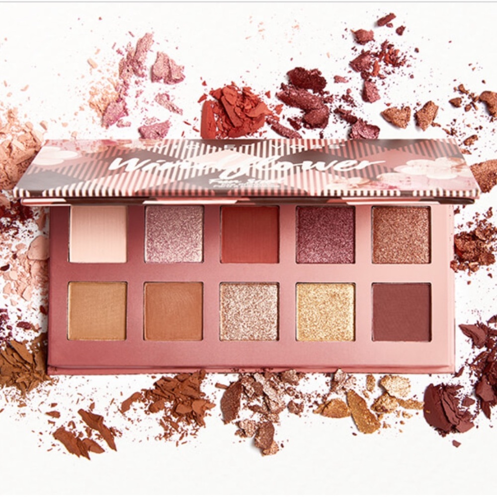 Violet Voss windflower fun size eye shadow pallet